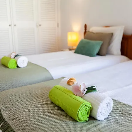 Apartment Charming 1-bed W A C, Wifi *