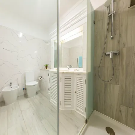 Apartamento Charming 1-bed W A C, Wifi Quarteira